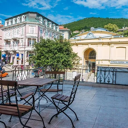 Sunny Anamaria Opatija